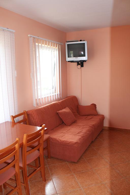 Apartments Villa Pirosi Orebic Room photo